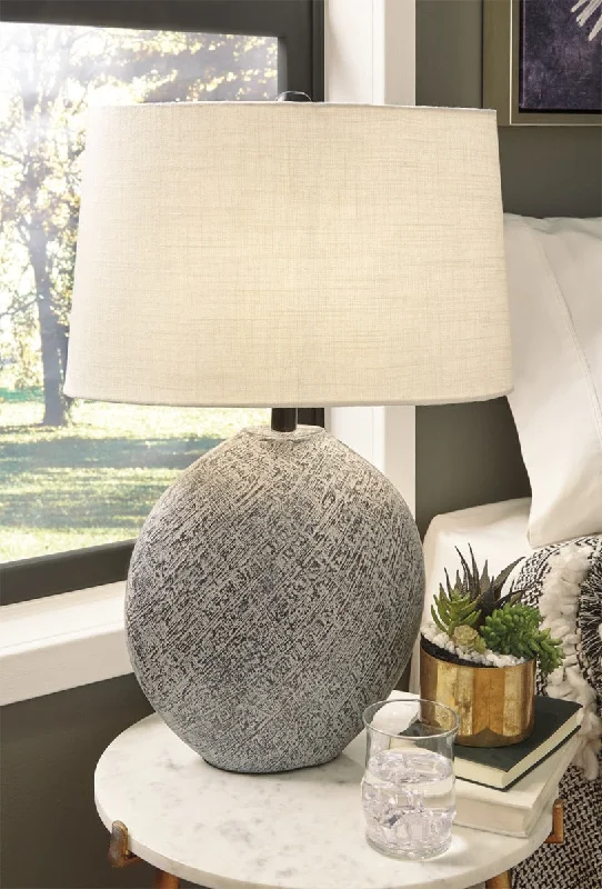 Harif Paper Table Lamp (1/CN) Beige by Ashley Furniture