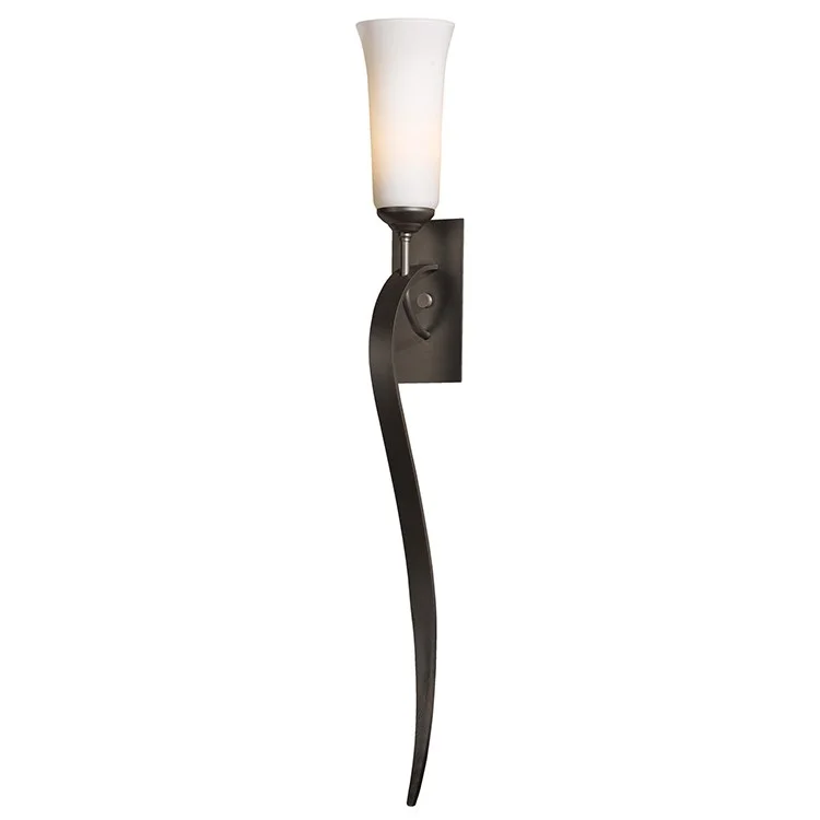 Sweeping Taper Single-Light ADA Wall Sconce